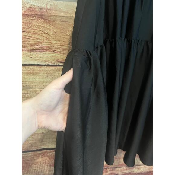 COS Midi Dress Tiered Black Sleeveless Satin Scoop Neck Womens Size 10 Large - Picture 5 of 9